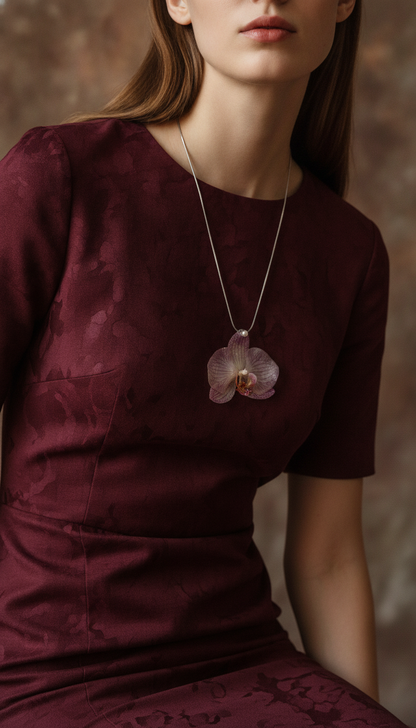 *REAL FLOWER Orchid Necklace Preserved Flower Pendant in Resin 3D White Purple Striped Orchid Pearl Smooth Snake Chain