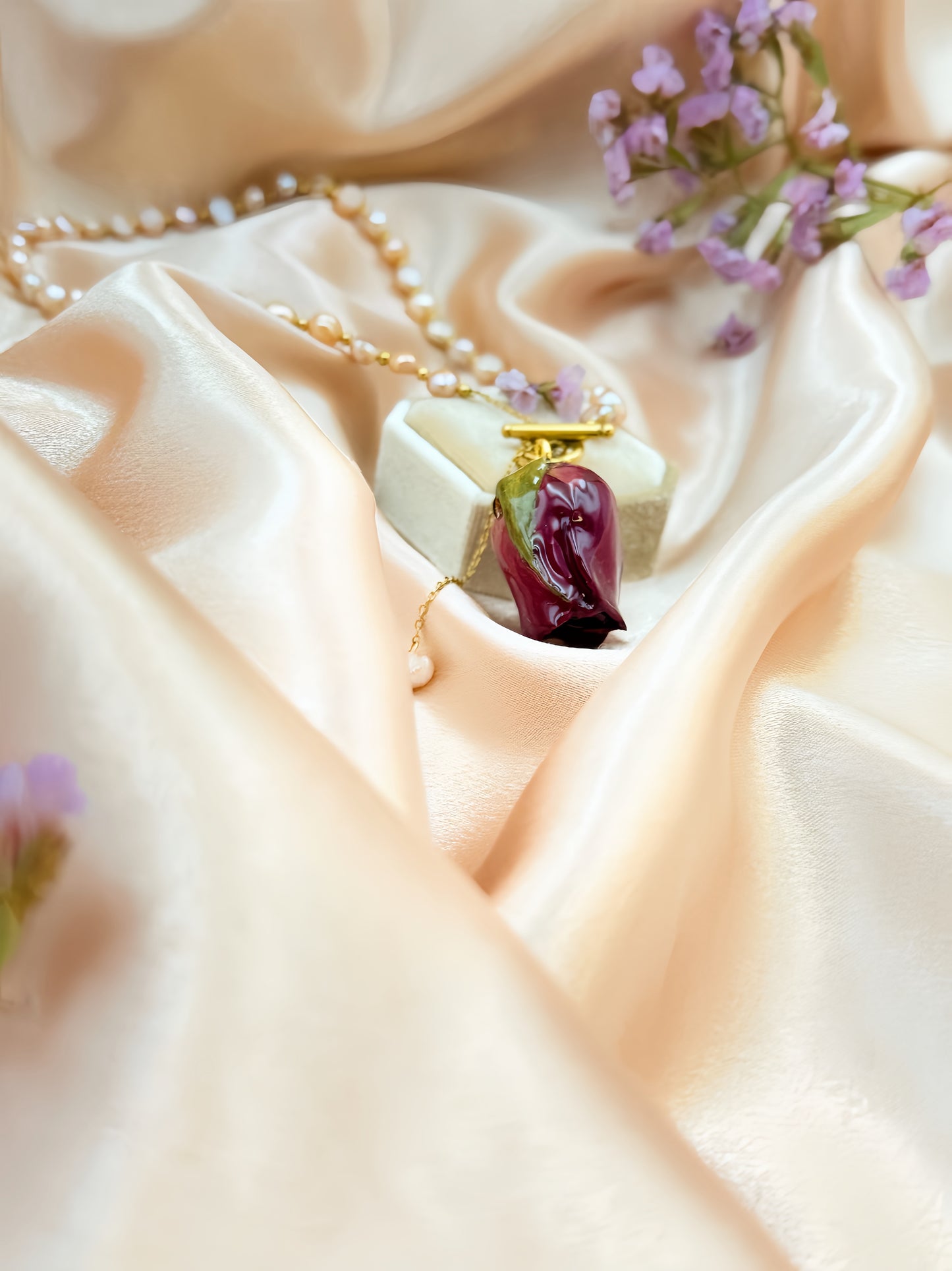 *REAL FLOWER Red Rose Necklace Preserved Flower in Resin Pink Freshwater Cultured Pearls Front Round Closure Hypoallergenic