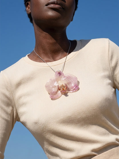 *REAL FLOWER Orchid Necklace Preserved Flower Pendant in Resin 3D White Purple Striped Orchid Pearl Smooth Snake Chain