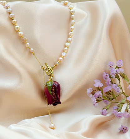 *REAL FLOWER Red Rose Necklace Preserved Flower in Resin Pink Freshwater Cultured Pearls Front Round Closure Hypoallergenic